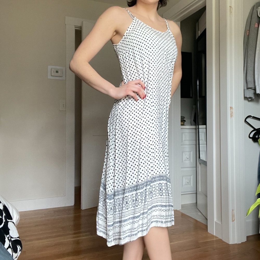 J. Valdi Midi Dress